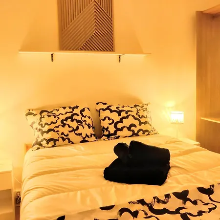 Le Cocon Du 17 Париж